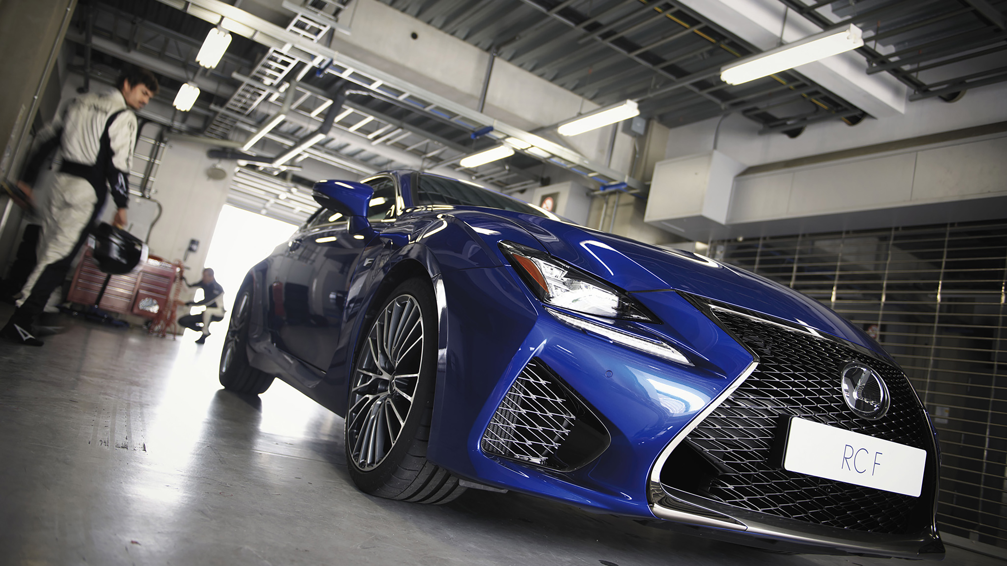 Lexus RC F performance Cobalt Mica